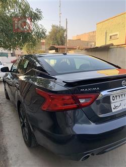 Nissan Maxima